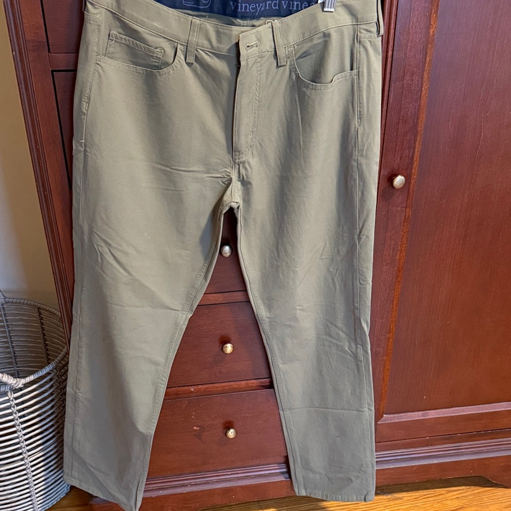 Vineyard Vines Khaki Green Trousers